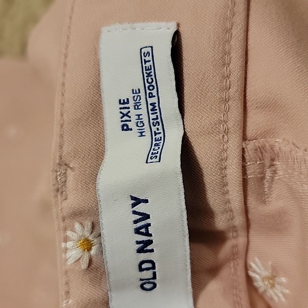 Old Navy Pink Skinny Pants with Floral Embroidery - Picture 10 of 11